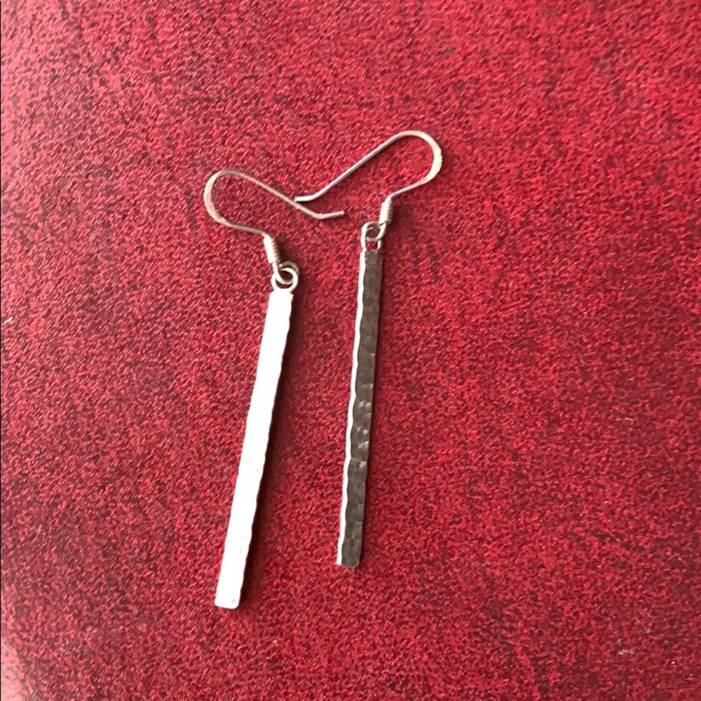 A simple hammered silver earrings